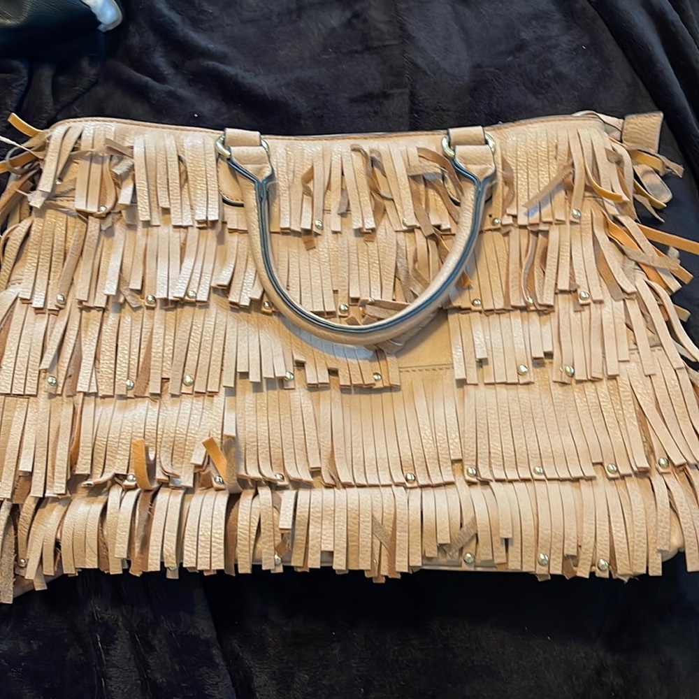 Tassel purse